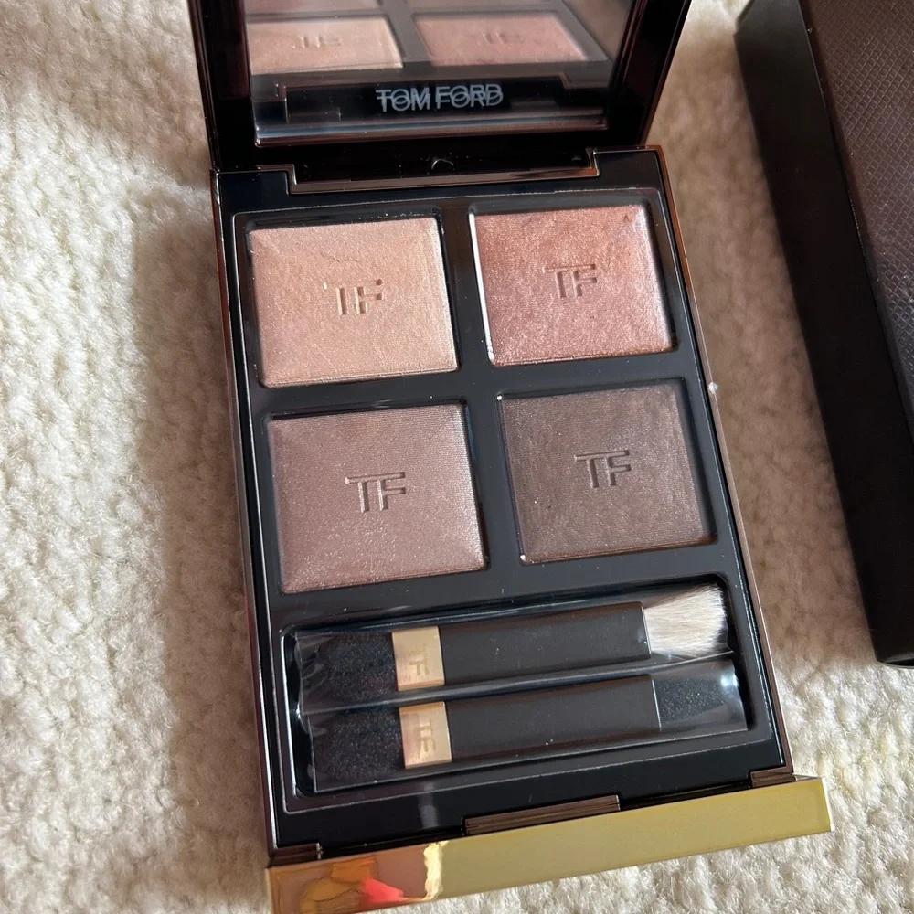 FINAL SALE Tom Ford Women Makeup Eye Color Quad - Nude Dip color - Picture 3 of 6